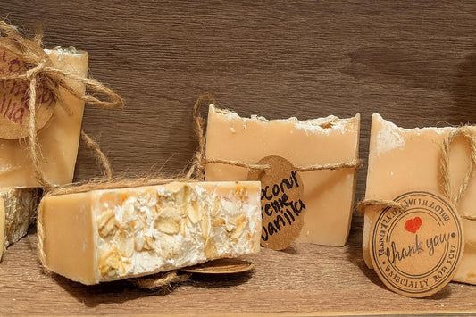 Coconut Creme Vanilla - Exfoliating Oatmeal